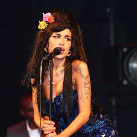 amy winehouse pussy|Amy Winehouse Nude Photos & Videos